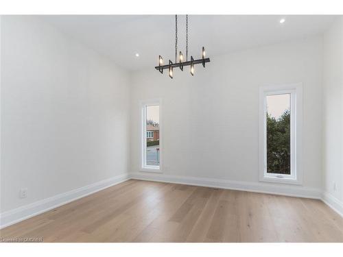 601 Maplehurst Avenue, Oakville, ON - Indoor Photo Showing Other Room