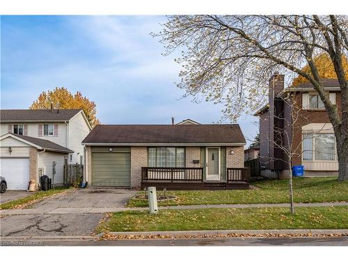 35 Parkland Crescent, Kitchener, ON - Outdoor With Facade