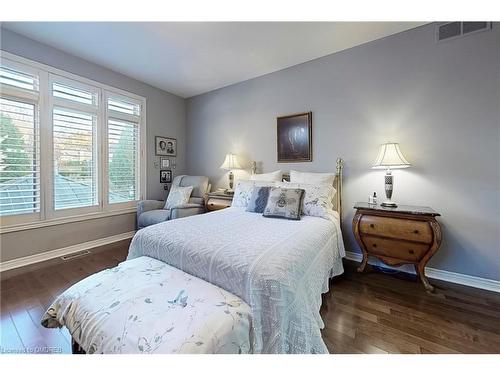 43 Oarsman Crescent, St. Catharines, ON - Indoor Photo Showing Bedroom