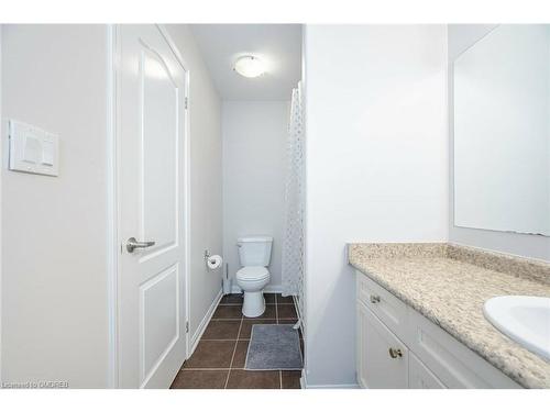 137 Willet Terrace, Milton, ON - Indoor Photo Showing Bathroom