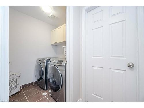 137 Willet Terrace, Milton, ON - Indoor Photo Showing Laundry Room