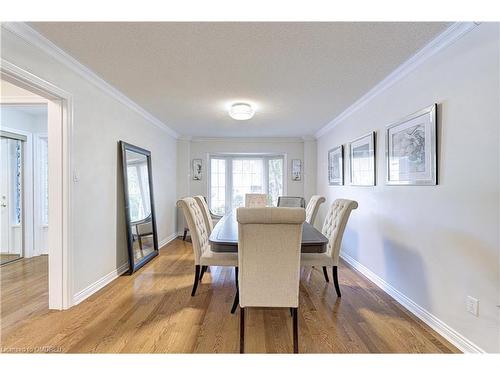 2116 Munn'S Avenue, Oakville, ON - Indoor Photo Showing Dining Room