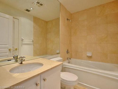 1514-2083 Lake Shore Boulevard W, Toronto, ON - Indoor Photo Showing Bathroom