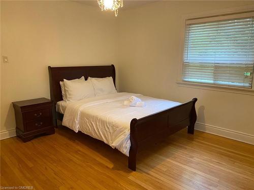 1235 Old River Road, Mississauga, ON - Indoor Photo Showing Bedroom