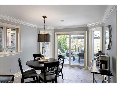 1209 Bowman Drive, Oakville, ON - Indoor Photo Showing Dining Room