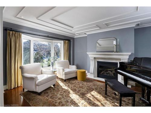 1209 Bowman Drive, Oakville, ON - Indoor Photo Showing Living Room With Fireplace