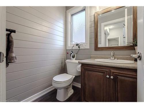 58 Mission Road, Brantford, ON - Indoor Photo Showing Bathroom