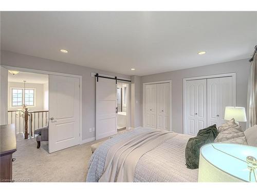 58 Mission Road, Brantford, ON - Indoor Photo Showing Bedroom