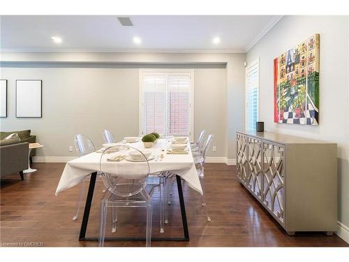 1621 Bayshire Drive, Oakville, ON - Indoor Photo Showing Dining Room