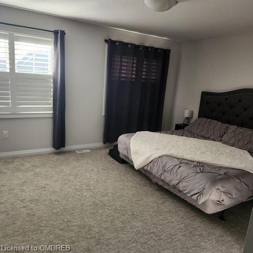 9323 White Oak Avenue, Niagara Falls, ON - Indoor Photo Showing Bedroom