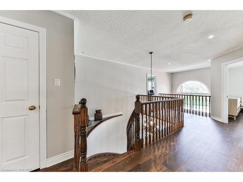 2108 Schoolmaster Circle, Oakville, ON - Indoor Photo Showing Other Room