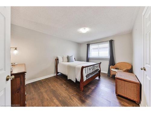 2108 Schoolmaster Circle, Oakville, ON - Indoor Photo Showing Bedroom