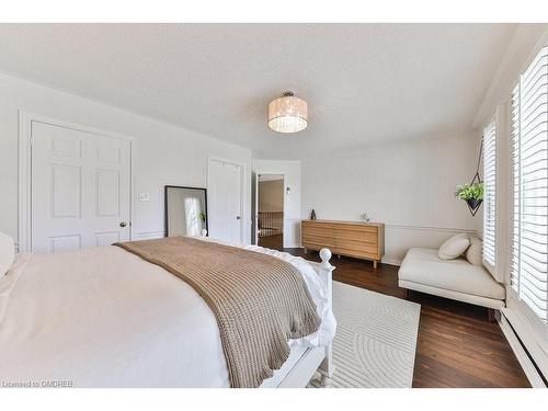 2108 Schoolmaster Circle, Oakville, ON - Indoor Photo Showing Bedroom