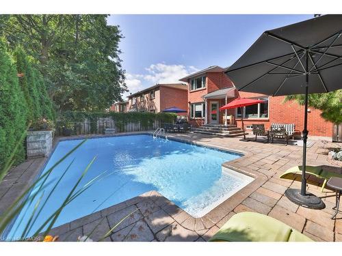 2108 Schoolmaster Circle, Oakville, ON - Outdoor With In Ground Pool