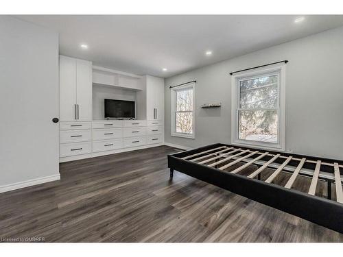 77 Timberlane Crescent, Kitchener, ON - Indoor Photo Showing Bedroom