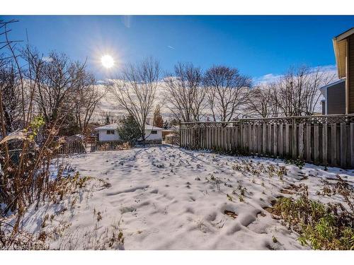 77 Timberlane Crescent, Kitchener, ON - Outdoor