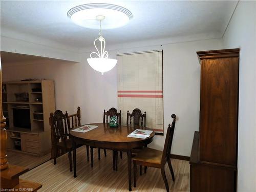 21 Drury Crescent, St. Catharines, ON - Indoor Photo Showing Dining Room