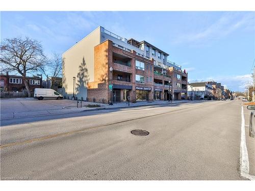 406-151 Robinson Street, Oakville, ON - Outdoor With Balcony