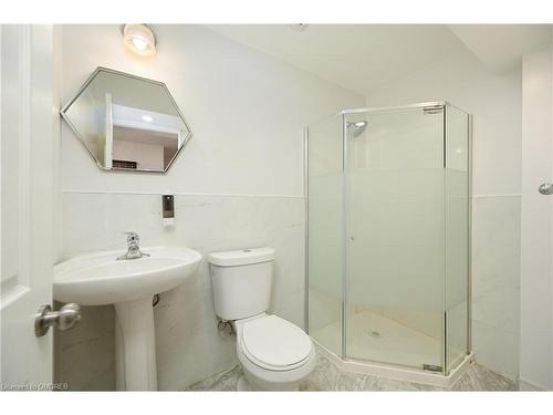 3396 Liptay Avenue, Oakville, ON - Indoor Photo Showing Bathroom