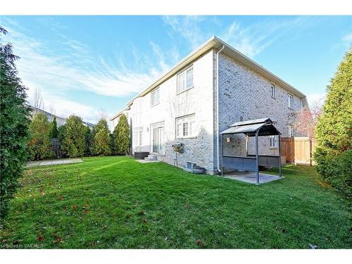 3396 Liptay Avenue, Oakville, ON - Outdoor