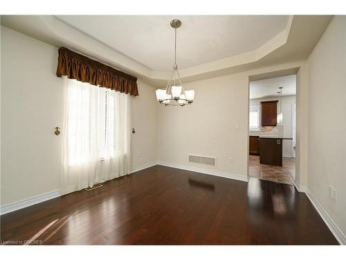 3396 Liptay Avenue, Oakville, ON - Indoor Photo Showing Other Room