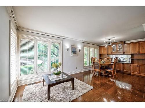 1386 Hixon Street, Oakville, ON - Indoor Photo Showing Other Room