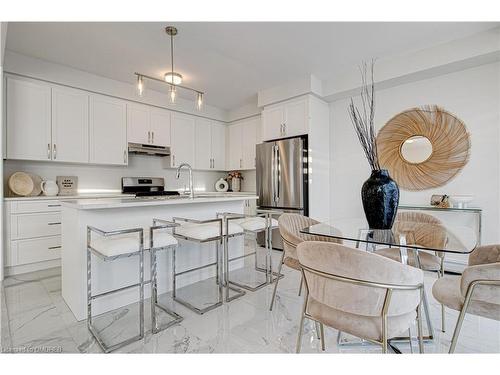 90 Spicer Street, Fergus, ON - Indoor Photo Showing Kitchen