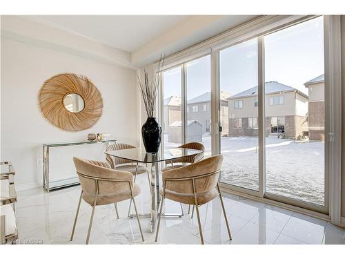 90 Spicer Street, Fergus, ON - Indoor Photo Showing Dining Room