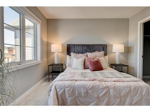 90 Spicer Street, Fergus, ON - Indoor Photo Showing Bedroom