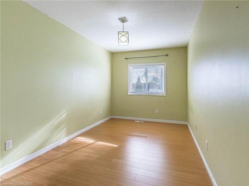 17 Sorrento Street, Kitchener, ON - Indoor Photo Showing Other Room