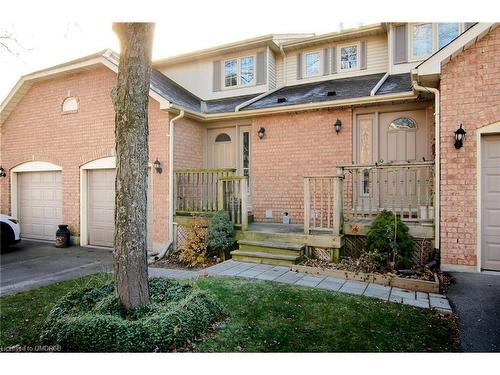 6-79 Braeheid Avenue Avenue, Waterdown, ON - Outdoor With Exterior