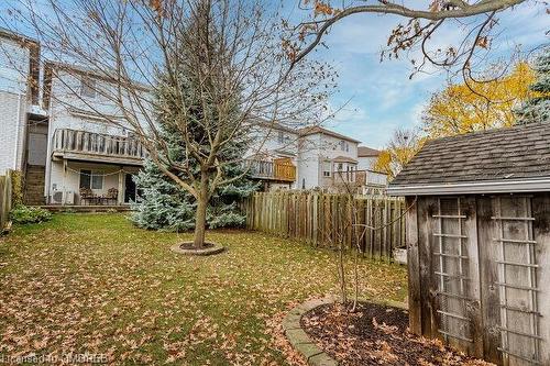 554 Dansbury Drive, Waterloo, ON - Outdoor