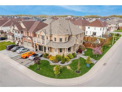 8788 Dogwood Crescent, Niagara Falls, ON - Outdoor With Facade