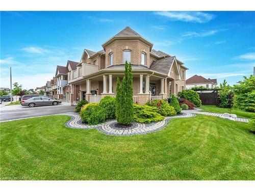 8788 Dogwood Crescent, Niagara Falls, ON - Outdoor With Deck Patio Veranda With Facade