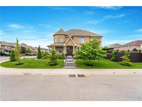 8788 Dogwood Crescent, Niagara Falls, ON - Outdoor With Facade