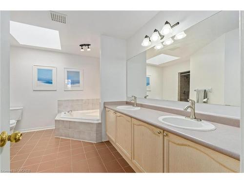 78 Lauchlin Crescent, Georgetown, ON - Indoor Photo Showing Bathroom