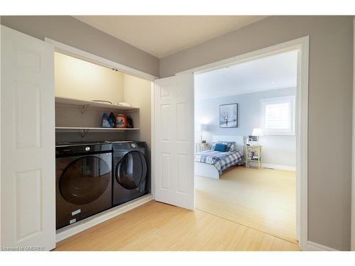 1645 Clark Boulevard, Milton, ON - Indoor Photo Showing Laundry Room