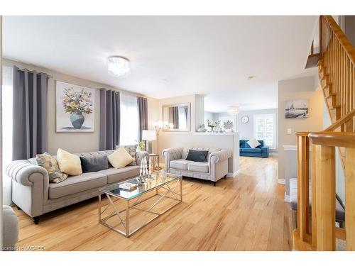 1645 Clark Boulevard, Milton, ON - Indoor Photo Showing Living Room