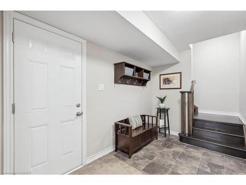 14 Savage Drive, Waterdown, ON - Indoor Photo Showing Other Room