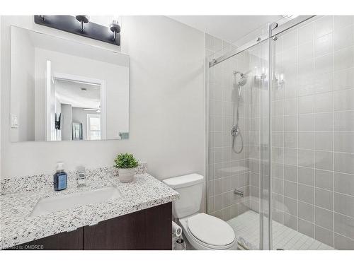 14 Savage Drive, Waterdown, ON - Indoor Photo Showing Bathroom