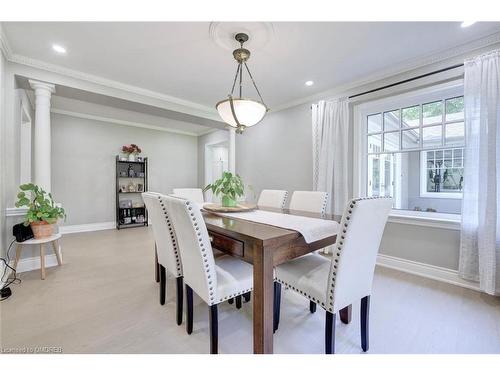 1275 Donlea Crescent, Oakville, ON - Indoor Photo Showing Dining Room