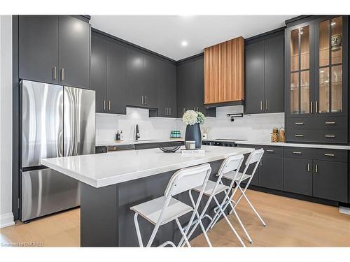 99 Hillcrest Road, Port Colborne, ON - Indoor Photo Showing Kitchen With Upgraded Kitchen