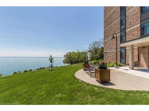 1809-5250 Lakeshore Road, Burlington, ON - Outdoor With Body Of Water