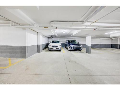 413-399 Queen Street S, Kitchener, ON - Indoor Photo Showing Garage