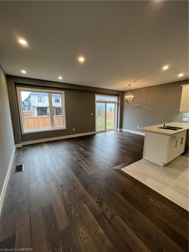 429 Edgevalley Road, London, ON - Indoor