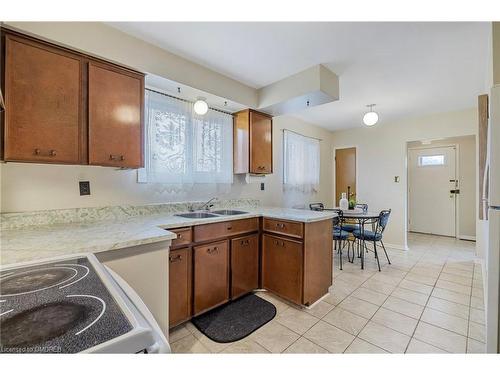 82 Terra Cotta Crescent, Brampton, ON - Indoor Photo Showing Kitchen With Double Sink