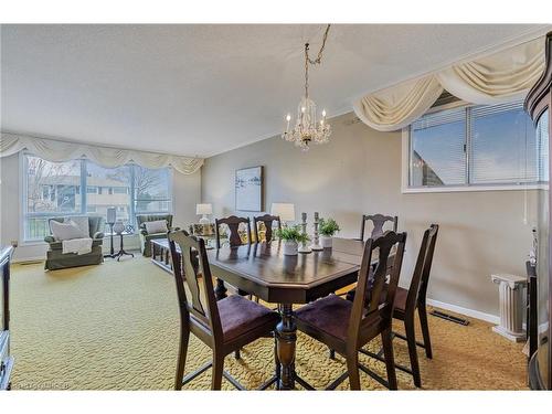 82 Terra Cotta Crescent, Brampton, ON - Indoor Photo Showing Dining Room