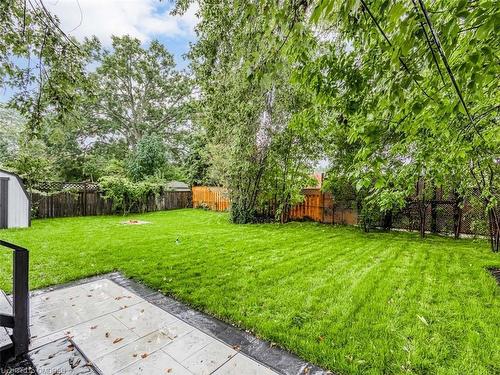 222 Hammersmith Court, Burlington, ON - Outdoor With Backyard