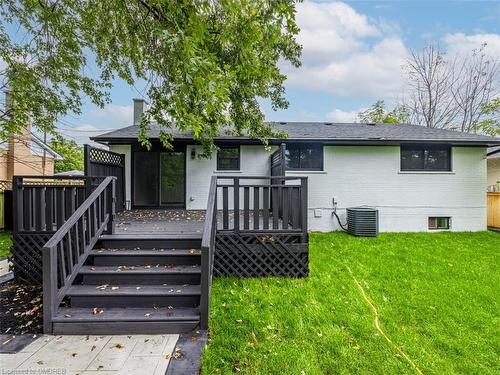 222 Hammersmith Court, Burlington, ON - Outdoor