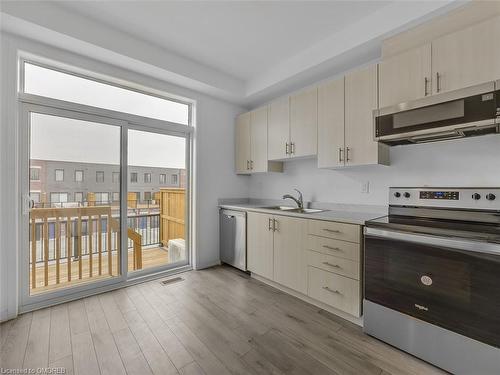 215 Monarch Avenue, Ajax, ON - Indoor Photo Showing Kitchen